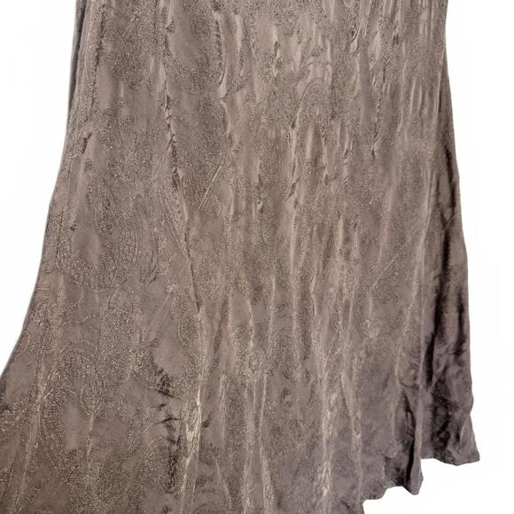 Taupe Textured Long Women's Skirt - Picture 3 of 6